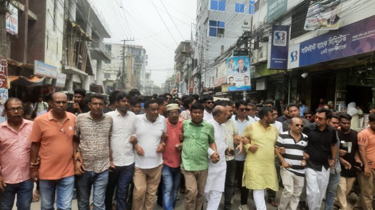 পাবনায় আ.লীগের শান্তি সমাবেশ অনুষ্ঠিত