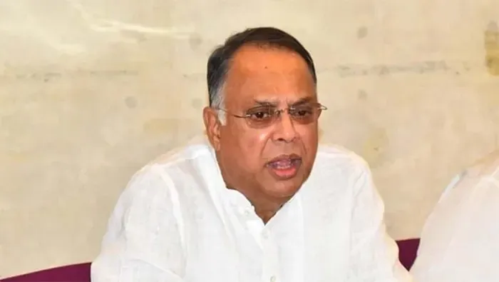 ভাসমান এলএনজি টার্মিনাল মেরামত না হওয়া পর্যন্ত লোডশেডিংয়ের বিকল্প নেই: বিদ্যুৎমন্ত্রী