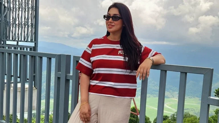 নেপালের দুর্যোগে শুটিংয়ে আটকে পড়া অপু বিশ্বাস ও তাঁর দলের বর্তমান অবস্থা